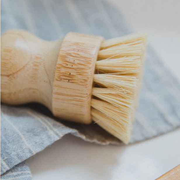 Bath & Beauty - So Luxury Natural Sisal Bamboo Brush
