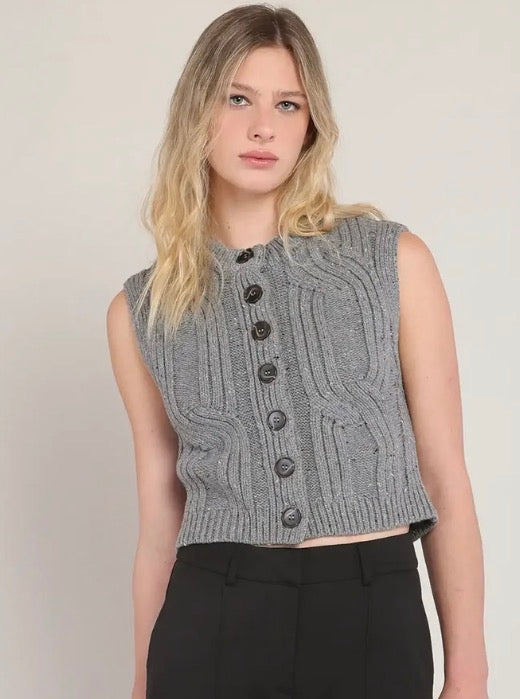 Top - Dex Cable Sweater Vest