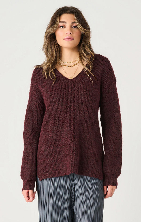 Top - Dex Long Sleeve Textured Tunic Sweater