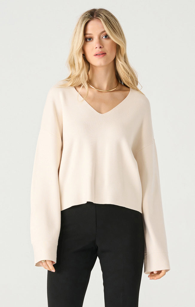 Top - Dex Long Sleeve V-Neck Sweater